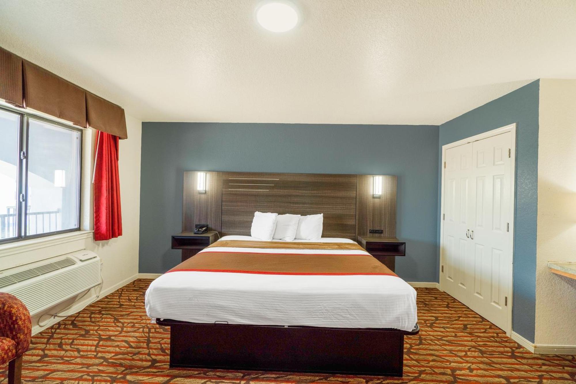 Motel High Five By Oyo Killeen